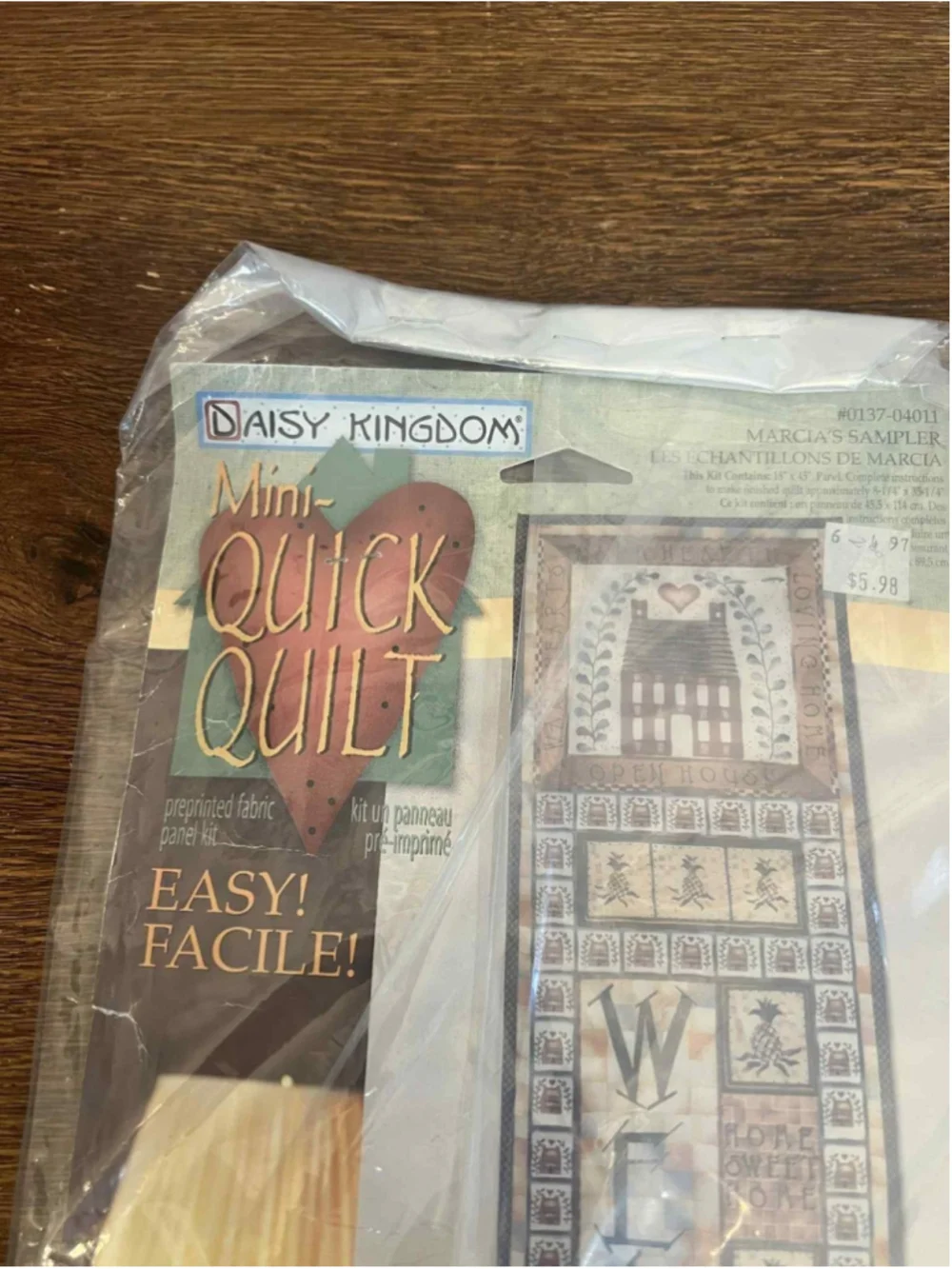 Daisy Kingdom Mini Quick Quilt Kit Sampler Welcome Wall Hanging Sealed Vintage